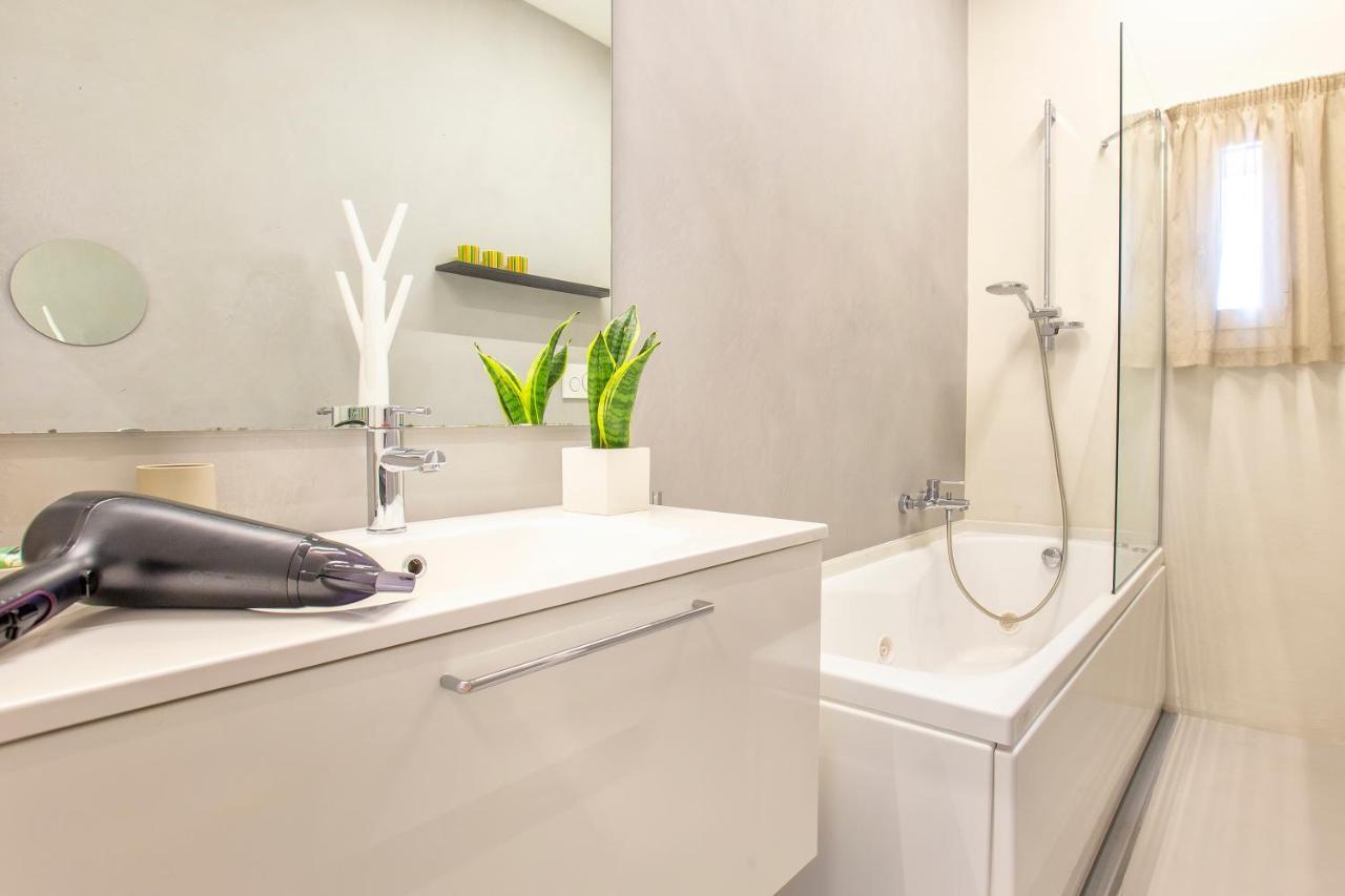 Relaisapartments Porto - Extraordinary Hospitality Алгеро Екстериор снимка